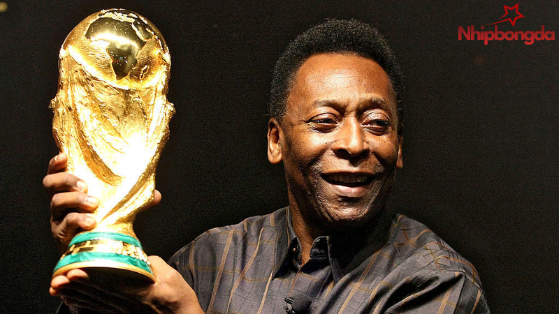 Pelé là thước đo của ngôi đền