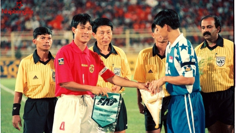 Danh thủ Nguyễn Hữu Thắng - Thủ lĩnh hàng phòng ngự